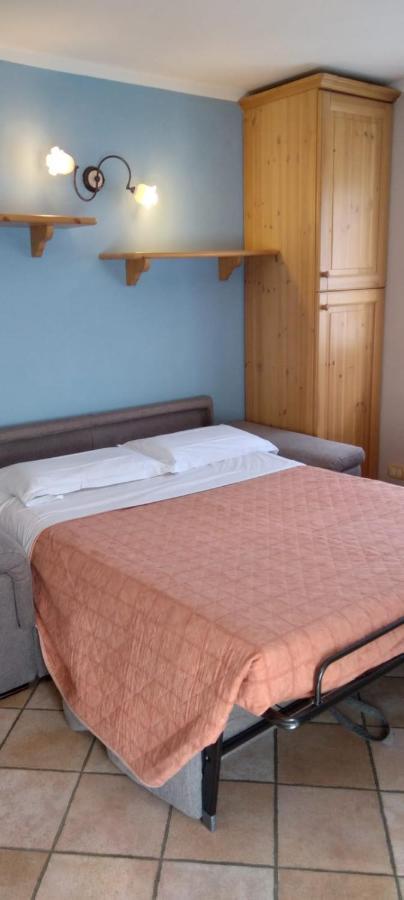 Hotel Villa Fosine Пинцоло Экстерьер фото
