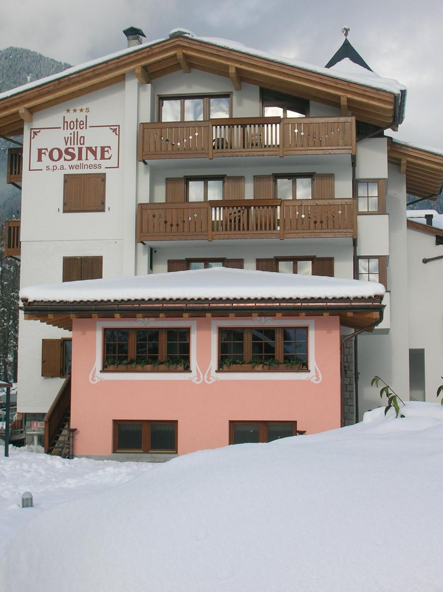 Hotel Villa Fosine Пинцоло Экстерьер фото